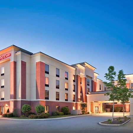 Hampton Inn & Suites Providence / Смитфийлд Екстериор снимка