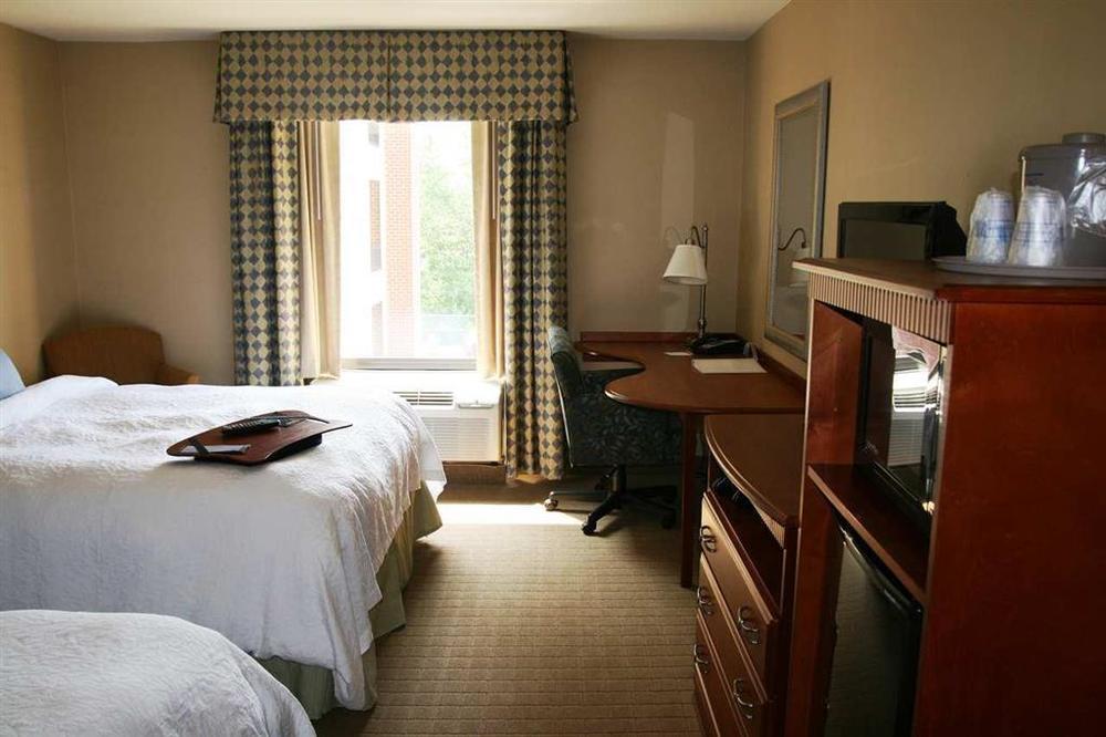 Hampton Inn & Suites Providence / Смитфийлд Стая снимка