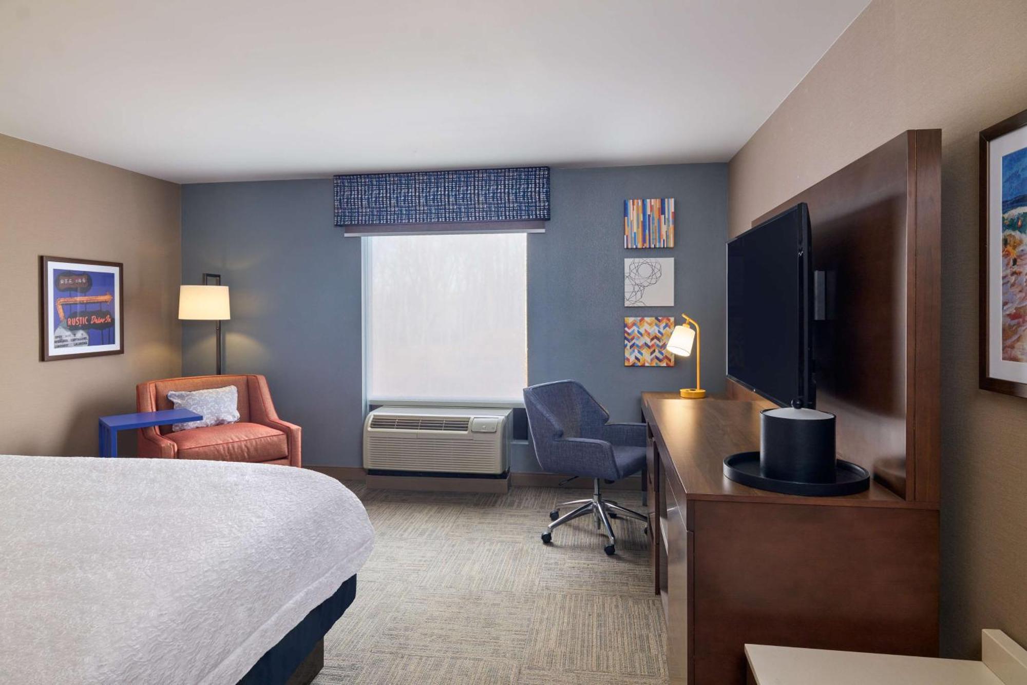 Hampton Inn & Suites Providence / Смитфийлд Екстериор снимка