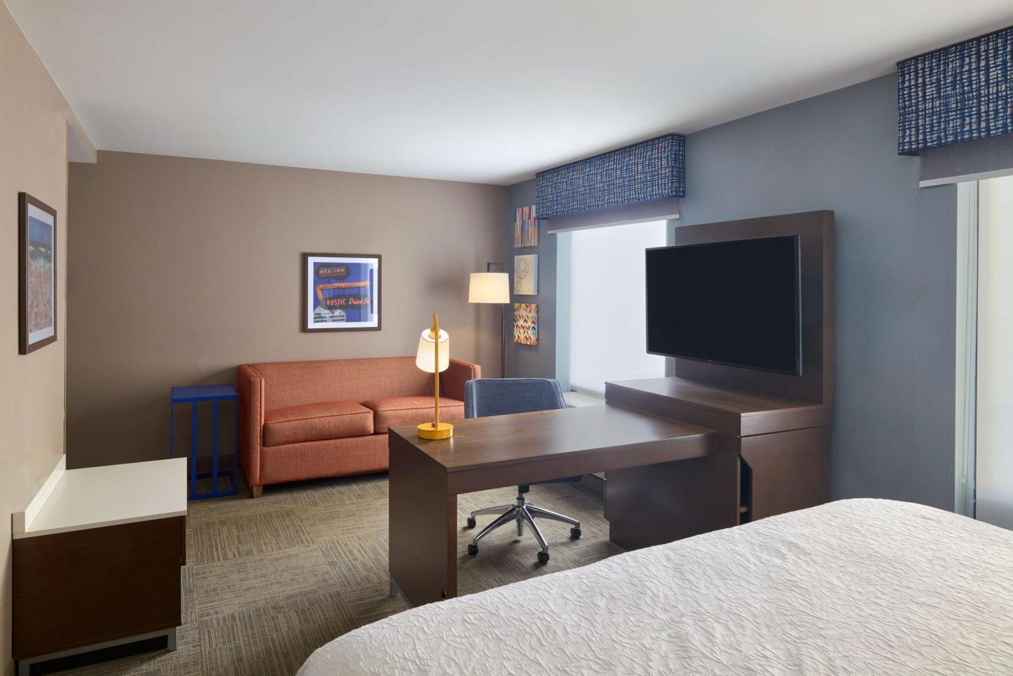 Hampton Inn & Suites Providence / Смитфийлд Екстериор снимка
