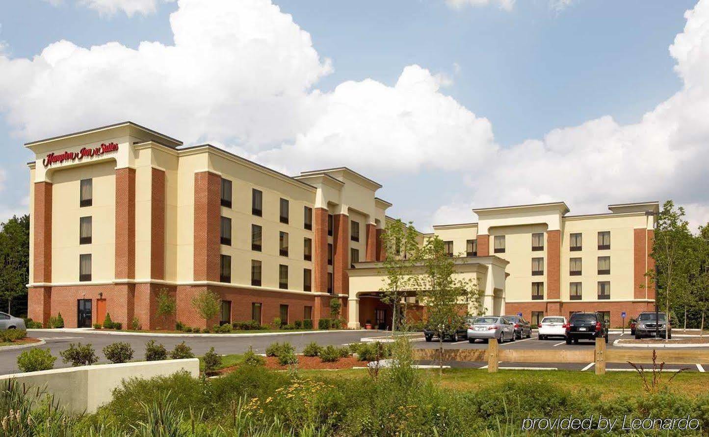 Hampton Inn & Suites Providence / Смитфийлд Екстериор снимка